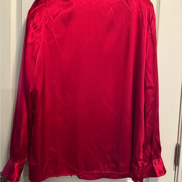 Karen Scott Vibrant Red Satin Blouse - Picture 6 of 7